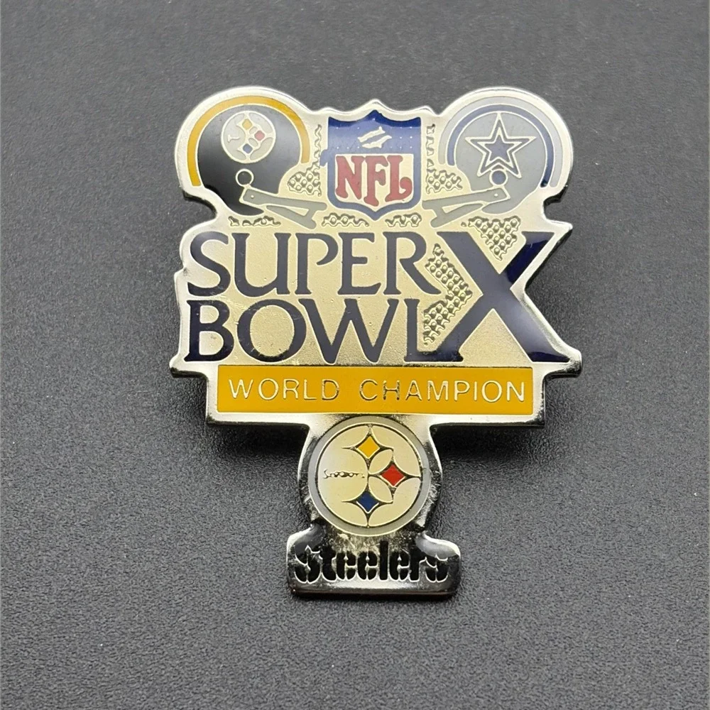 Super Bowl X Pittsburgh Steelers Dallas Cowboys NFL‎ Football Lapel Hat Pin